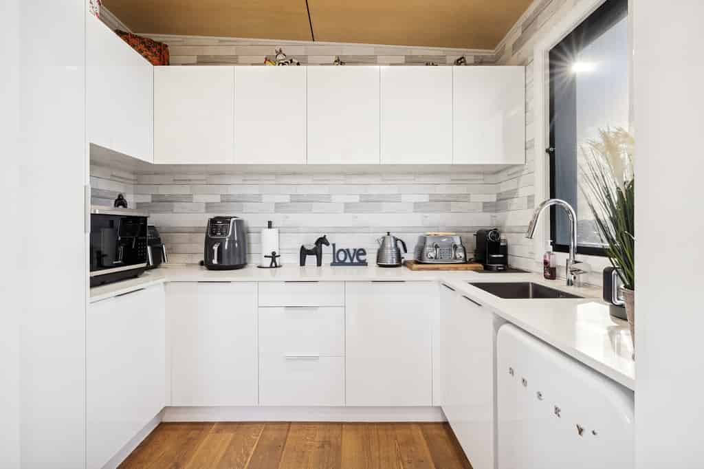 Generous kitchen scullery