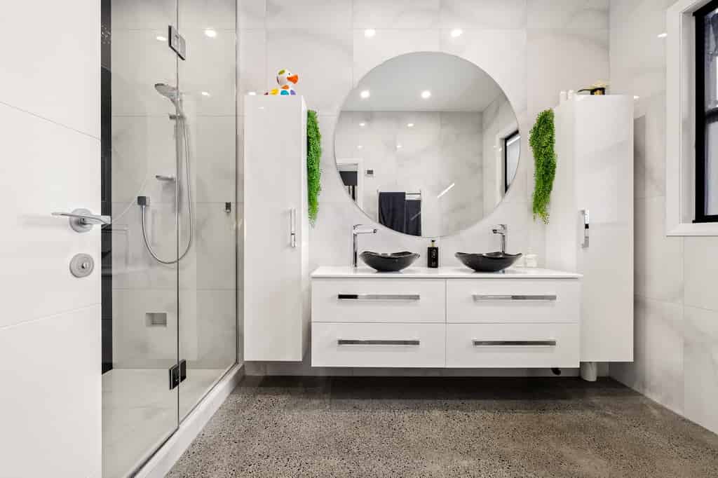 Principal ensuite with twin vanity